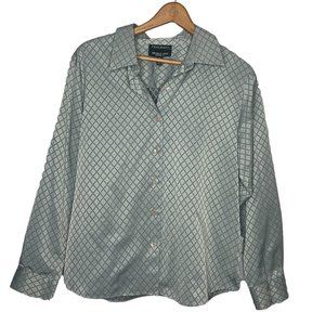 Foxcroft Petites 12‎ 12P Gray Diamond Print Wrinkle Free Shaped Fit Blouse Top